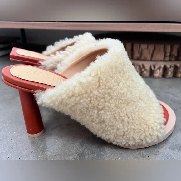 JACQUEMUS Les Mules Carre Rond Sherpa Heels - Picture 4 of 6